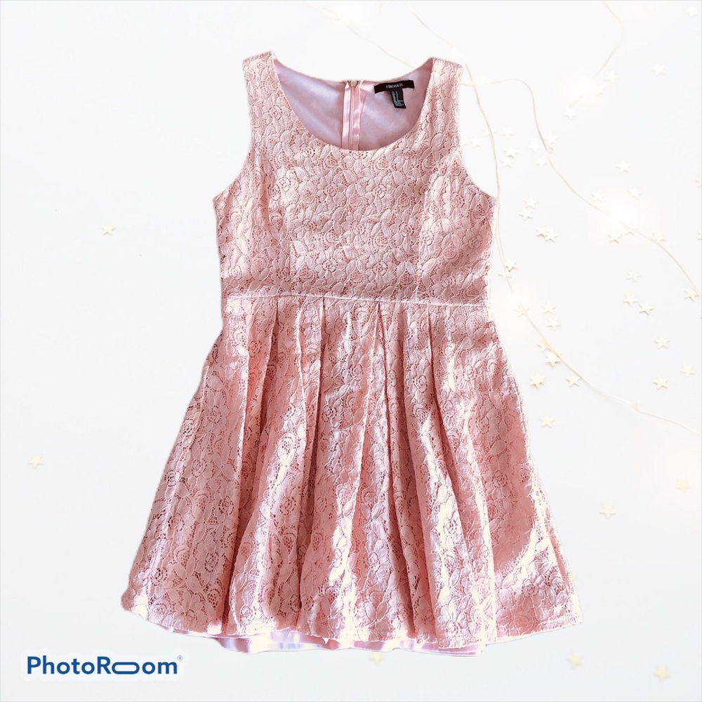 Forever 21 Peach Lace Floral Dress